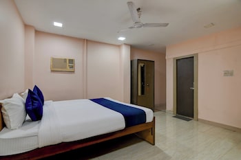 Hotel Blue Bird,,2 star