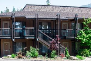 Station House Inn - Near Heavenly Gondola,South Lake Tahoe>>Lake Tahoe,3 star