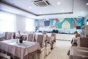 hanting hotel weinan railway station