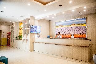 hanting hotel weinan railway station