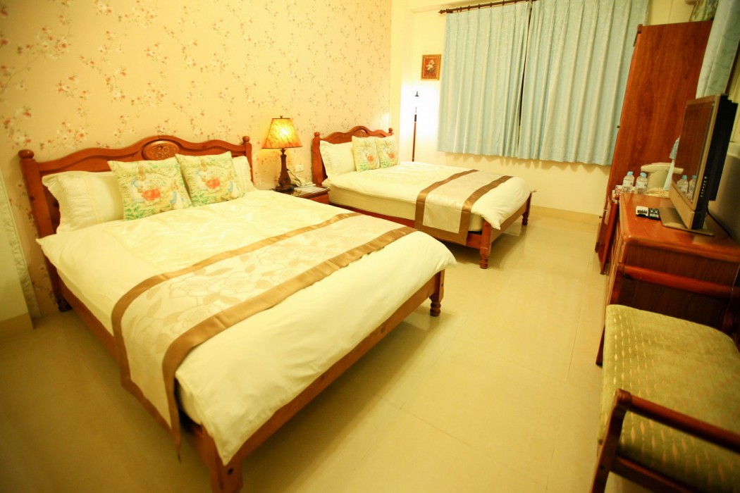 evergreen garden home