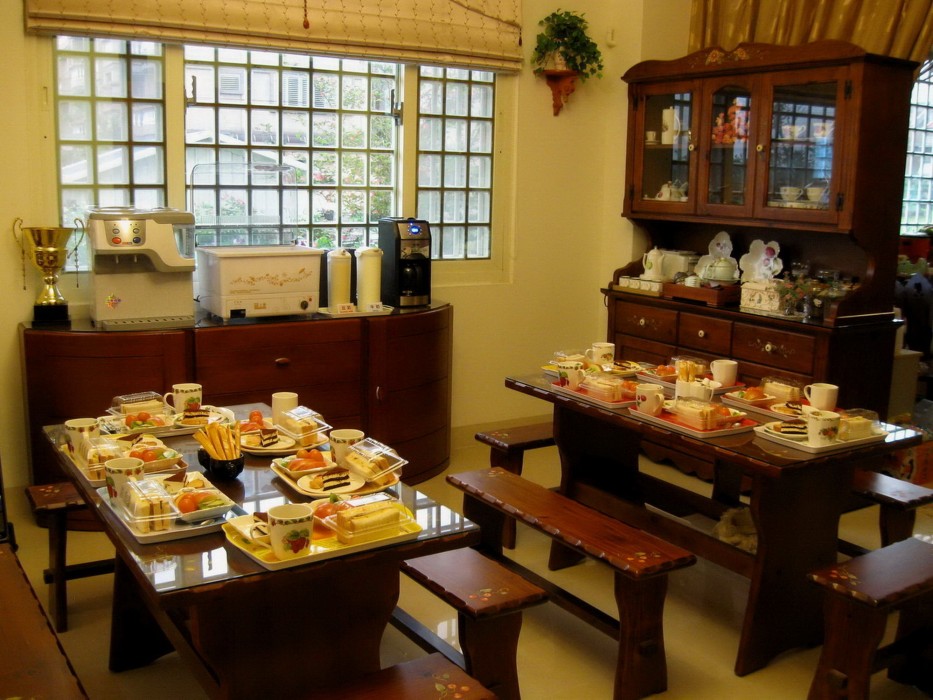 evergreen garden home