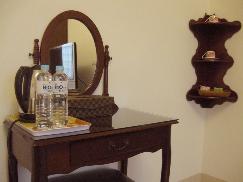 evergreen garden home