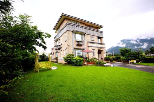 evergreen garden home