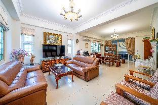 evergreen garden home