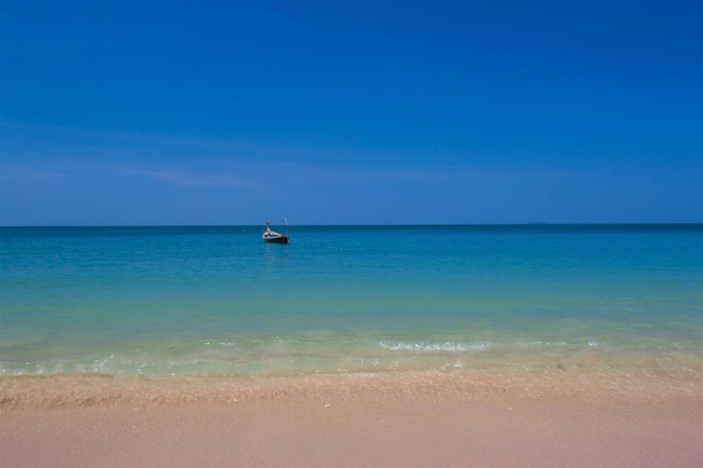 pinky bungalows resort