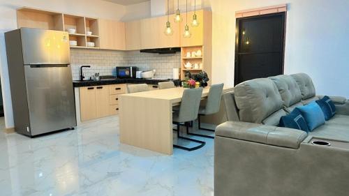 pinky bungalows resort