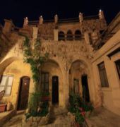 antik cave house special class