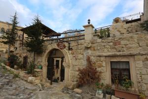 antik cave house special class