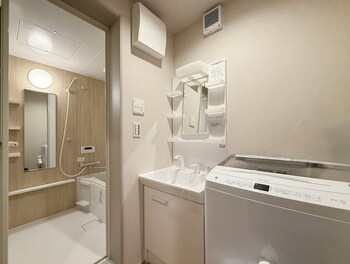 the sakai suite