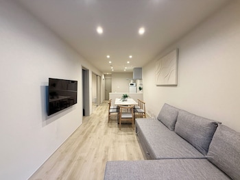 the sakai suite