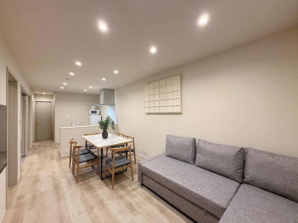 the sakai suite