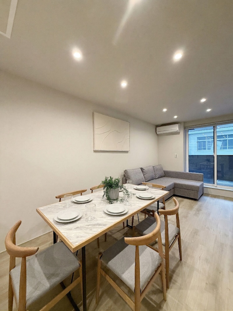 the sakai suite