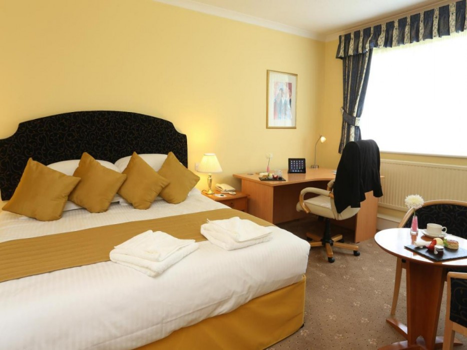 Tiverton Hotel Lounge & Venue,Exeter>>Devon,3 star