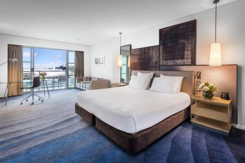 hilton auckland