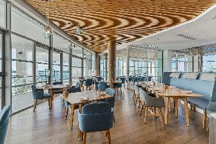 hilton auckland