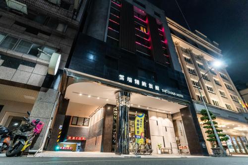 the cloud hotel kaohsiung