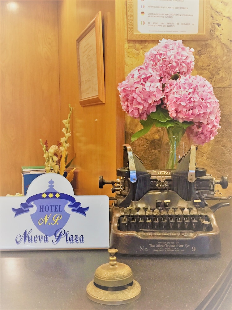 hotel nueva plaza