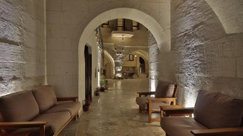 osmanbey cave hotel