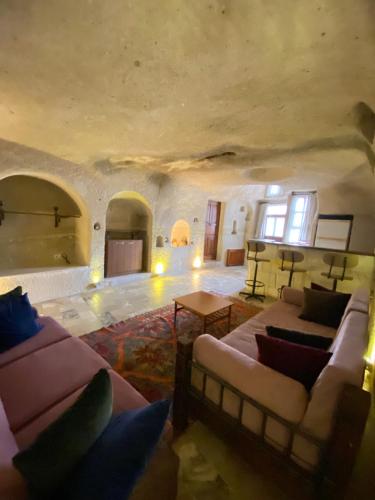 osmanbey cave hotel