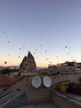 Osmanbey Cave Hotel,Near Roman Castle,4 star