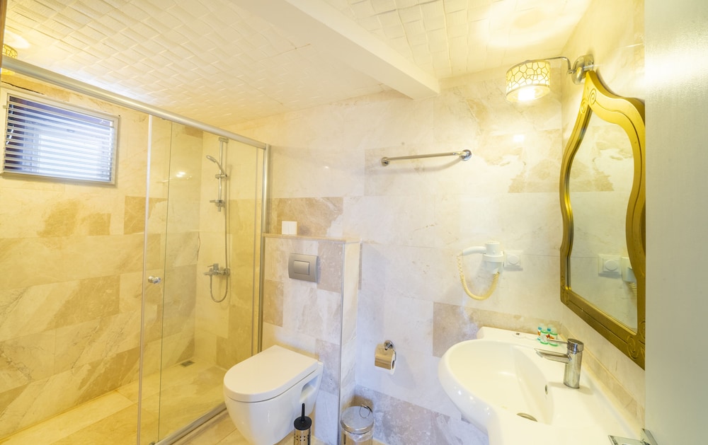 adrasan beltom beach hotel