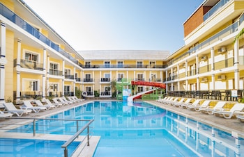adrasan beltom beach hotel