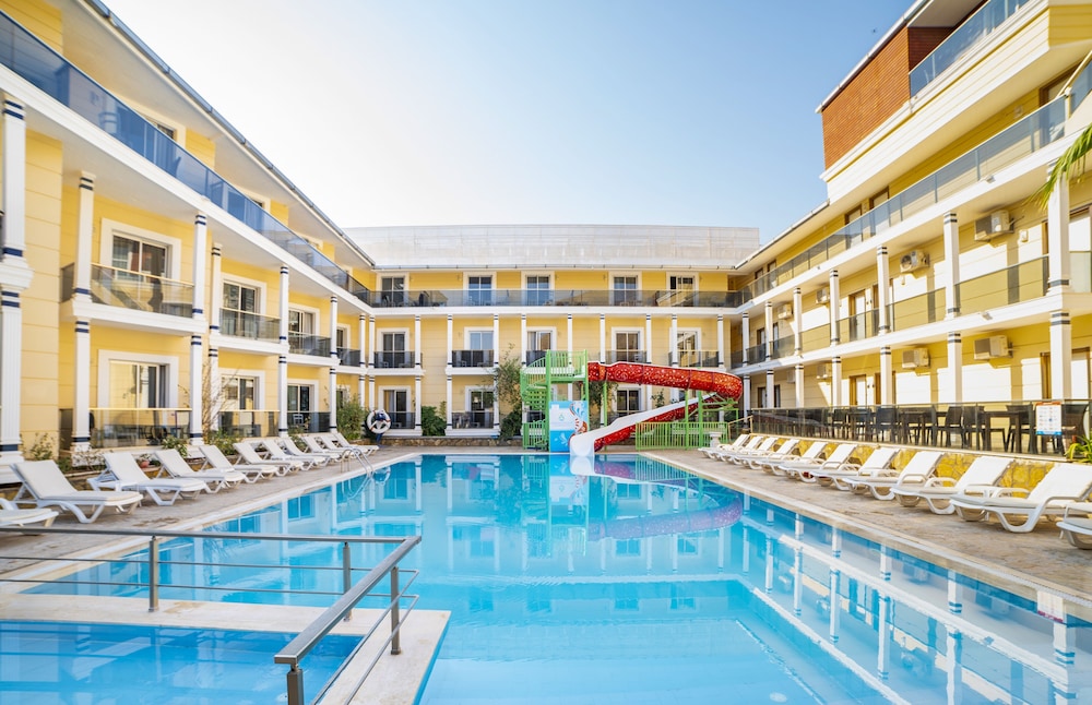 adrasan beltom beach hotel