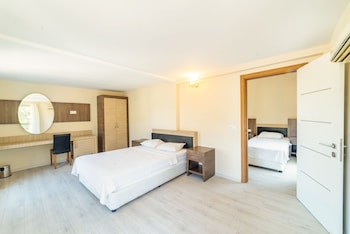 adrasan beltom beach hotel