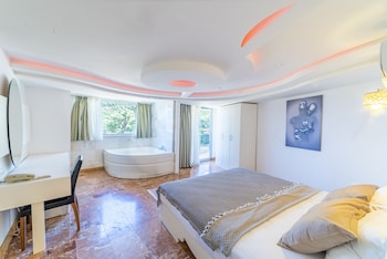 adrasan beltom beach hotel
