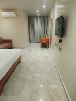 shreeja central