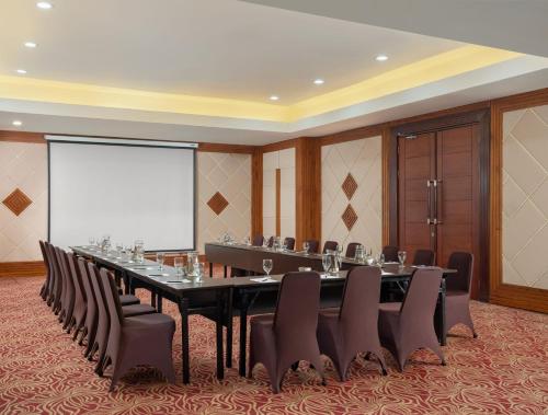 hotel santika premiere gubeng surabaya