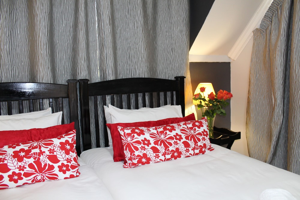3liebeloft guest house