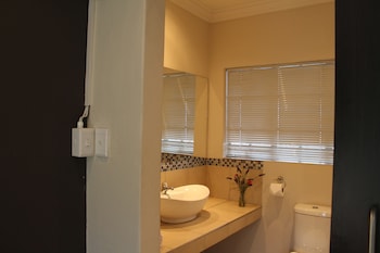 3liebeloft guest house