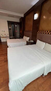 charming motel