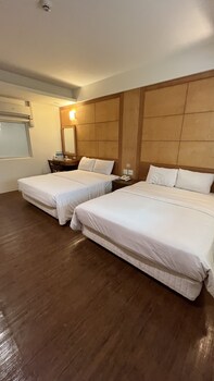 charming motel