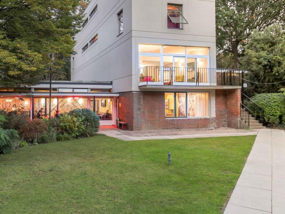 safestay london kensington holland park