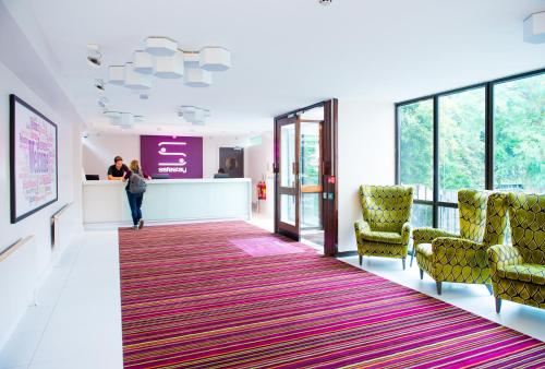 safestay london kensington holland park