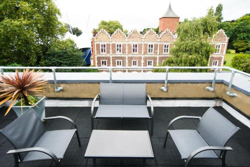 safestay london kensington holland park