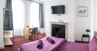 safestay london kensington holland park