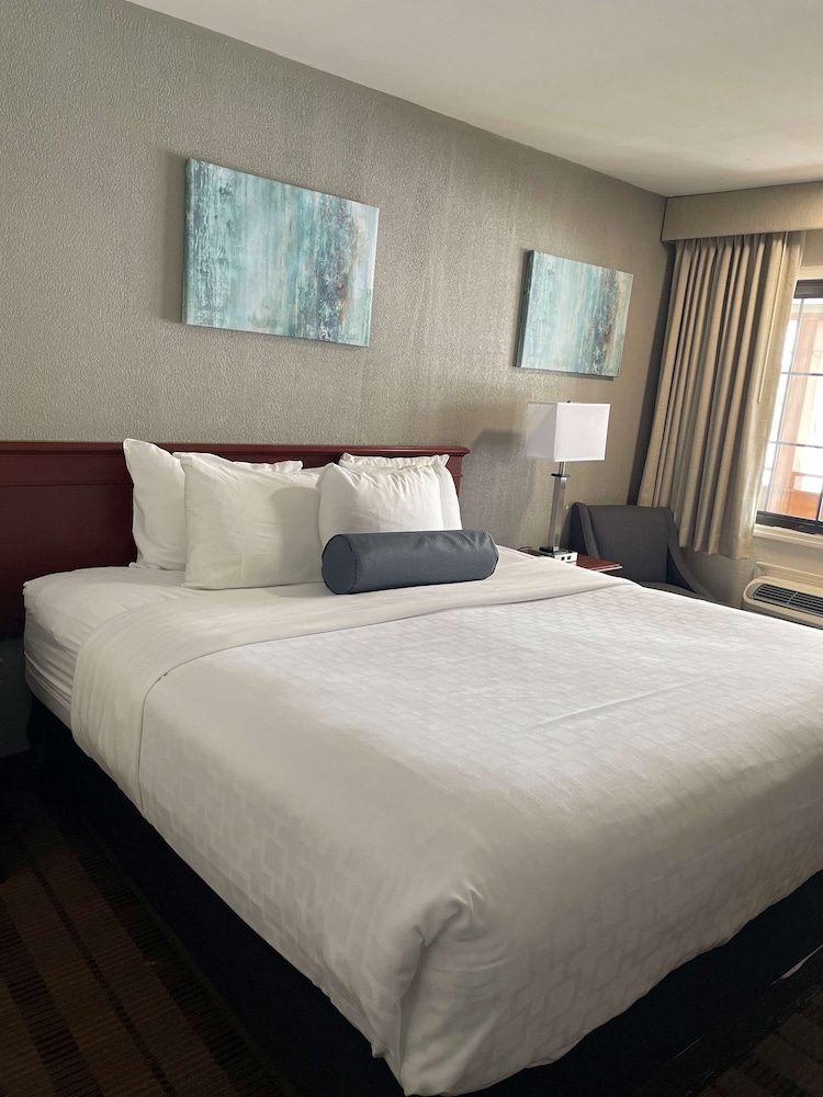 surestay plus by best western woodbury inn