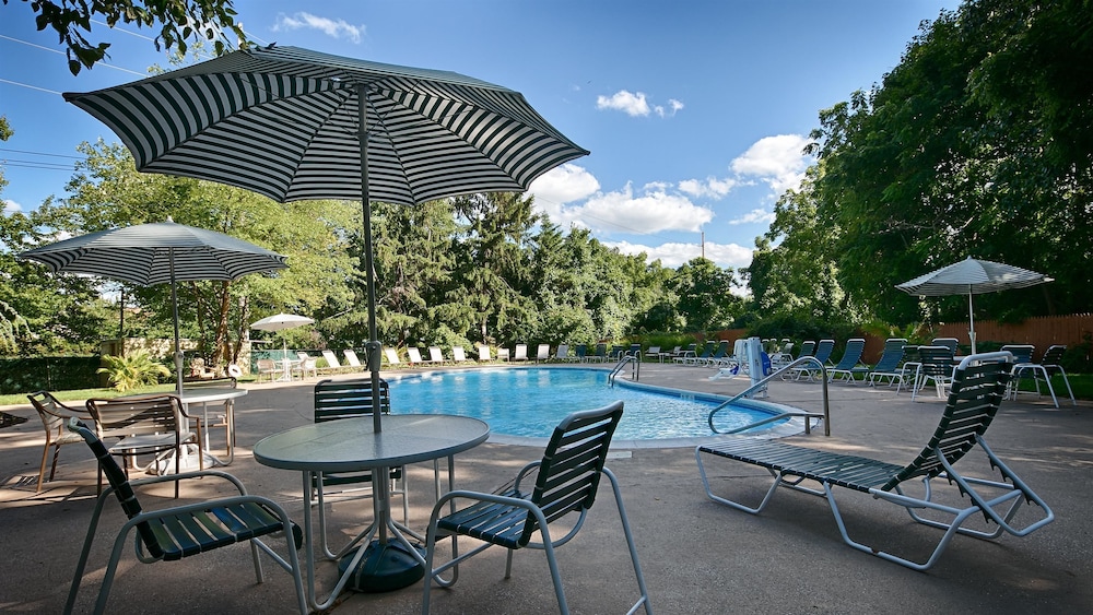 surestay plus by best western woodbury inn