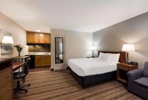surestay plus by best western woodbury inn