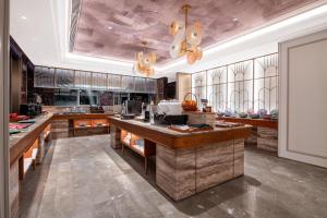 mercure chengdu west expo city
