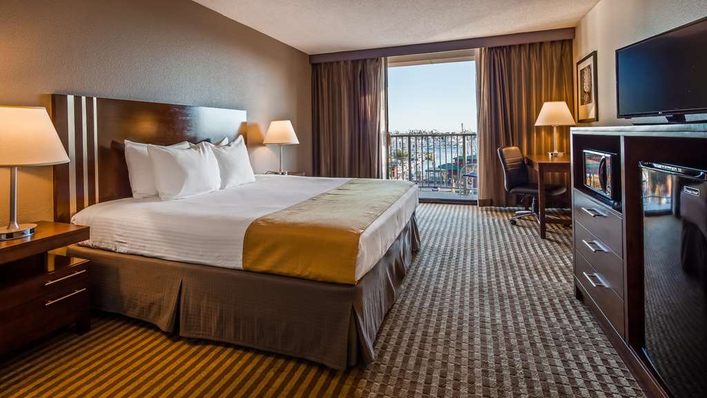 best western yacht harbor hotel