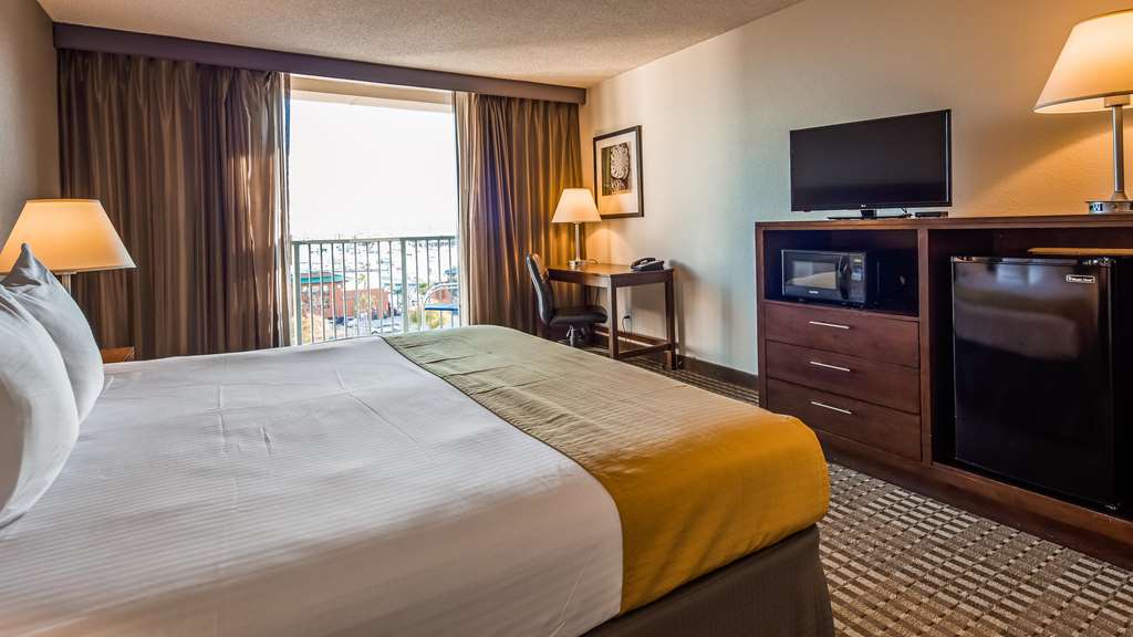 best western yacht harbor hotel