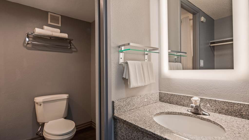 best western yacht harbor hotel