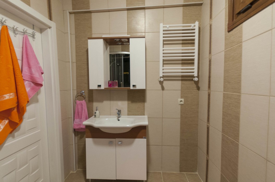 zendy suite hotel