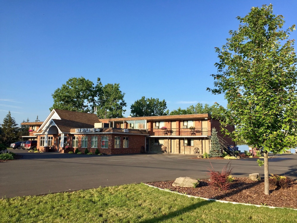 motel et appartements du fleuve