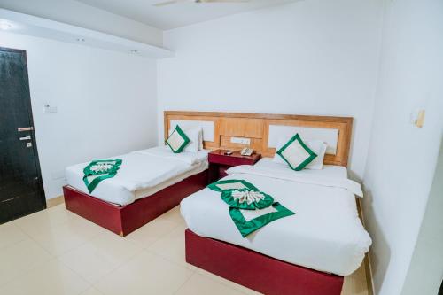 hotel crown